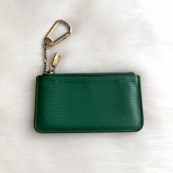Louis Vuitton Accessories - ✨LOUIS VUITTON Vintage Epi Leather Cles Coin Purse Pouch Key Holder Borneo Green